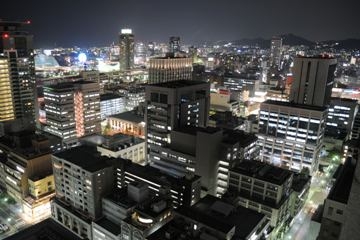 夜の景色（西）