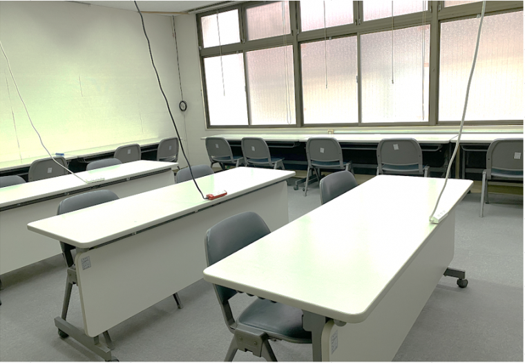 情報学習室