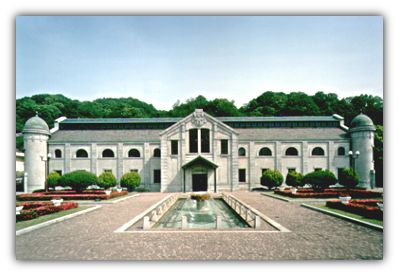 水の科学館全景