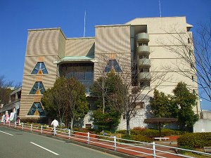 神戸市立北区民センター（すずらんホール）