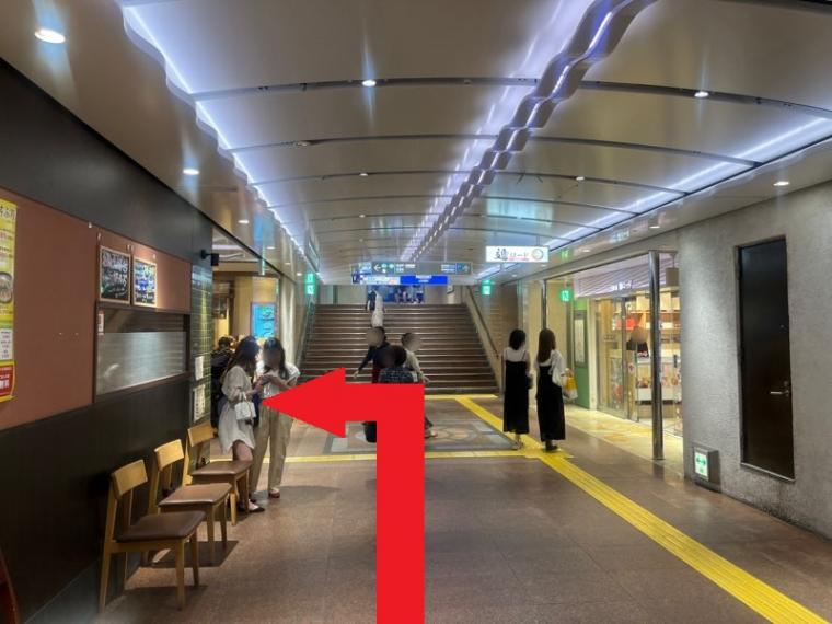 地下バリアフリールート道案内写真12