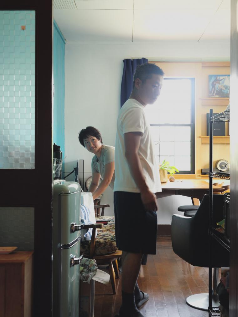 ②